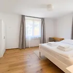 Four Seasons Getaway