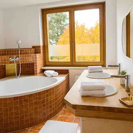 Four Seasons Getaway * Zell am See